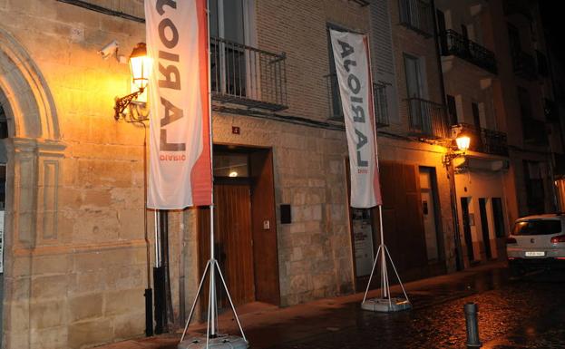 Asociación de la prensa de La Rioja, en la Plaza de San Bartolomé. 