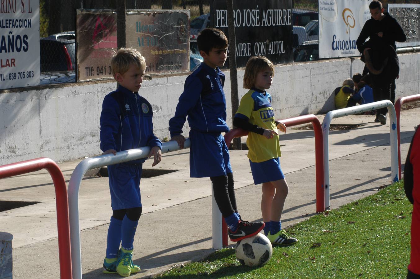 XXI torneo de fútbol base Villa de Autol que ha comenzado este jueves y durará hasta el domingo. Participan 99 equipos, 1.300 chavales de 30 clubes de La Rioja y Navarra.