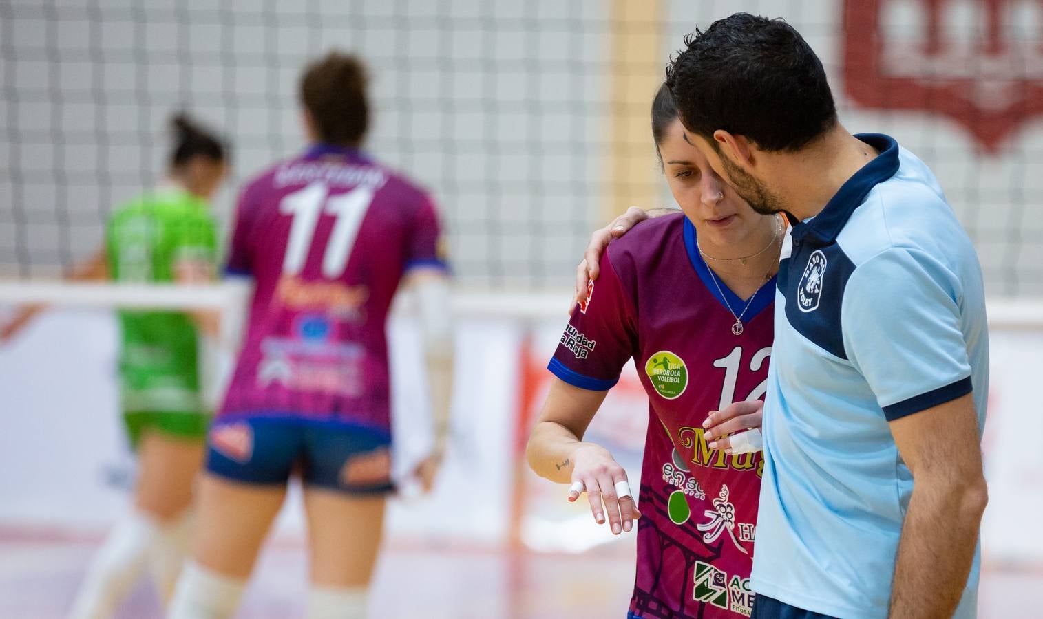 Las logroñesas vencen al OSACC Haro Rioja Voley con un 3-0 liderado por la capitana Dani y que les afianza en el liderato de la Liga Iberdrola