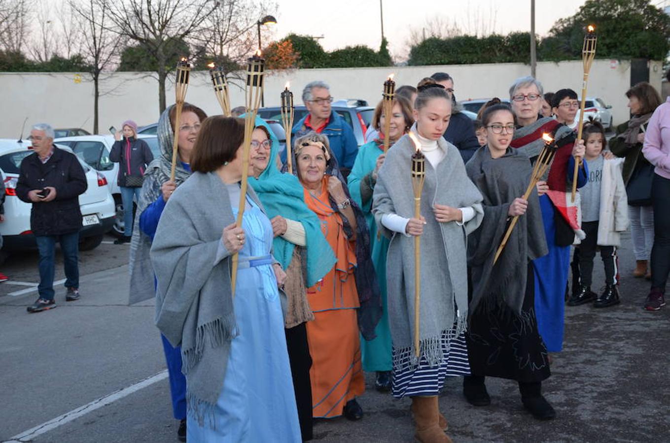 Representación de un belén viviente que ha habido esta tarde en el santuario del Carmen en Calahorra