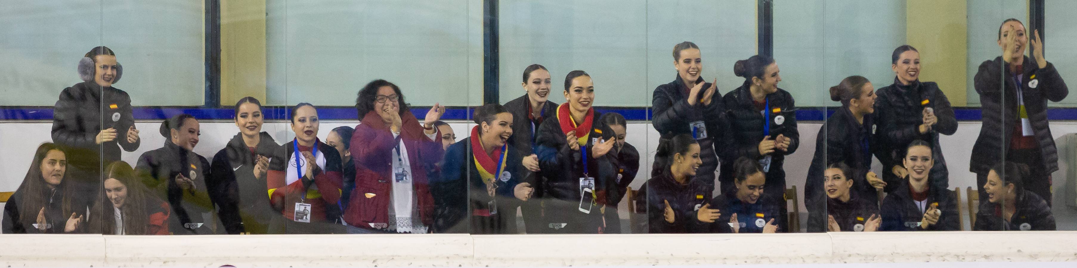 El patinador madrileño llenó Lobete para su exhibición de despedida.