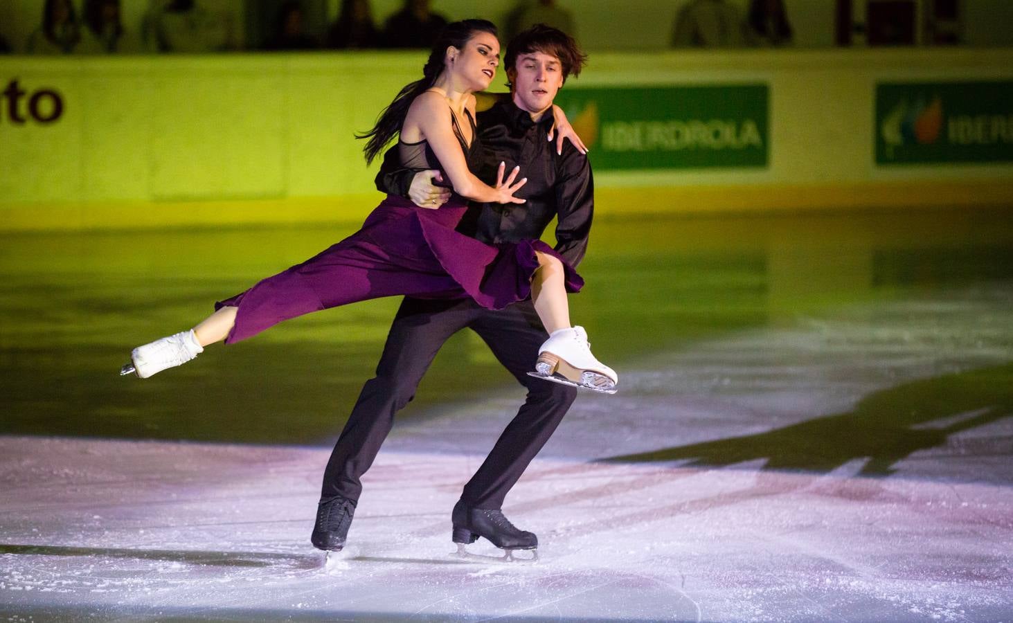 El patinador madrileño llenó Lobete para su exhibición de despedida.