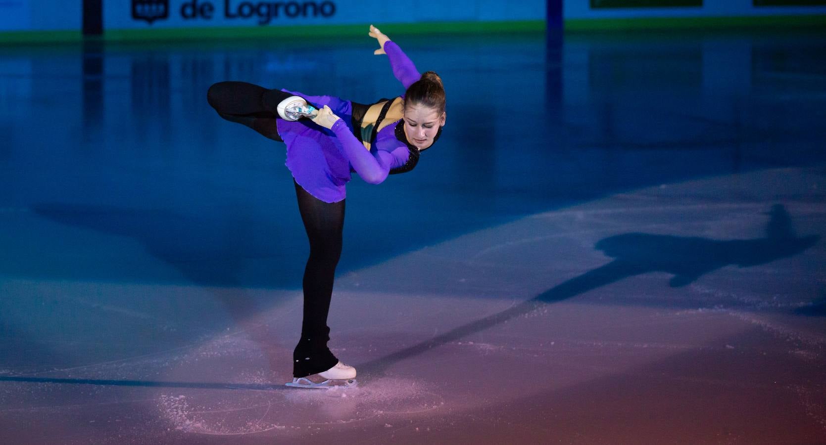 El patinador madrileño llenó Lobete para su exhibición de despedida.
