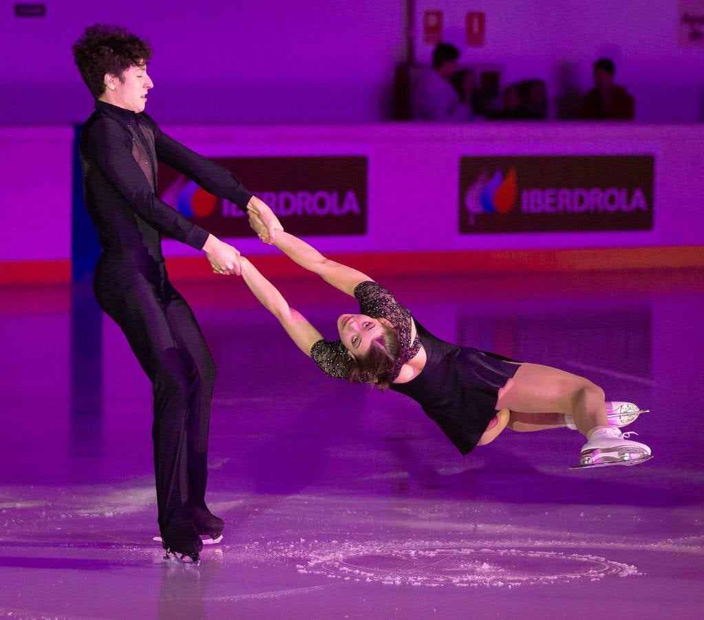 El patinador madrileño llenó Lobete para su exhibición de despedida.