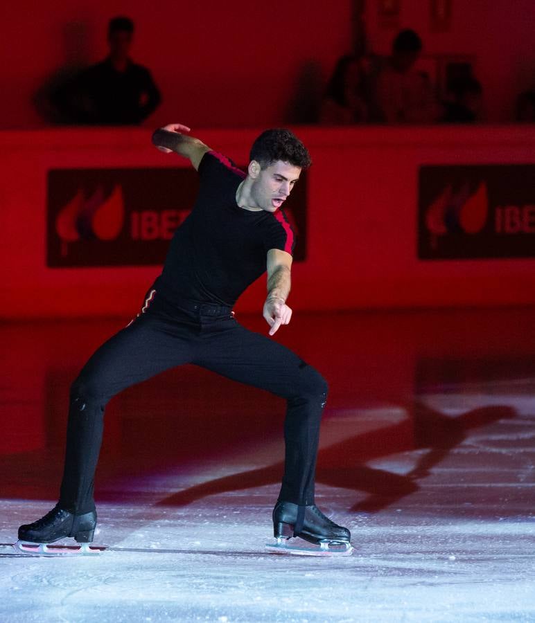 El patinador madrileño llenó Lobete para su exhibición de despedida.