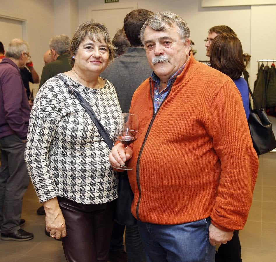 Los ganadores de la octava edición del Rally recibieron sus premios y disfrutaron de un vino de Rioja entre amigos..