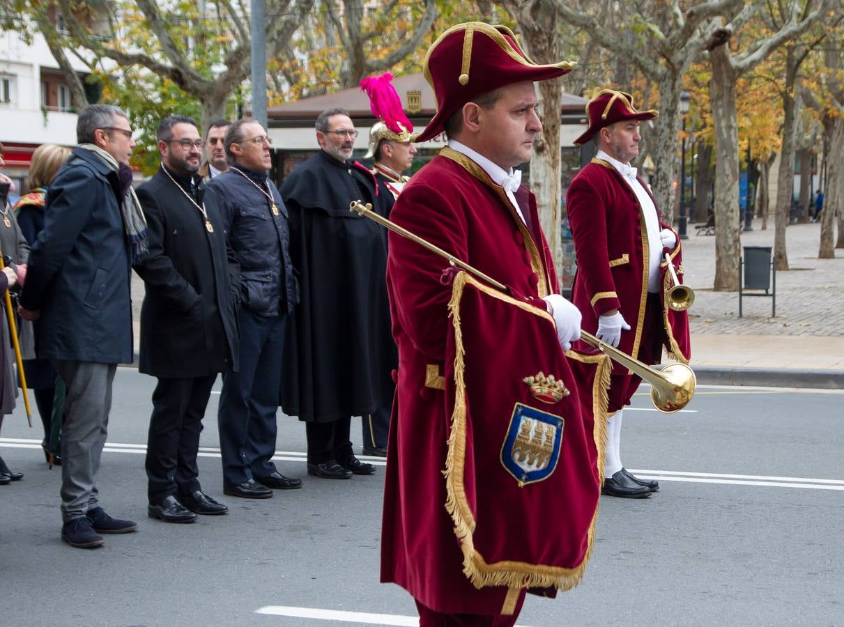 Gamarra pide amparo a la Virgen de la Esperanza para erradicar la violencia contra mujeres