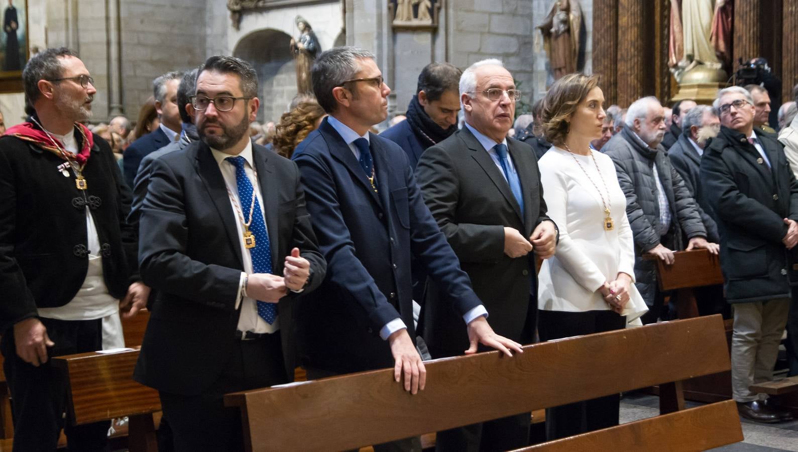 Gamarra pide amparo a la Virgen de la Esperanza para erradicar la violencia contra mujeres