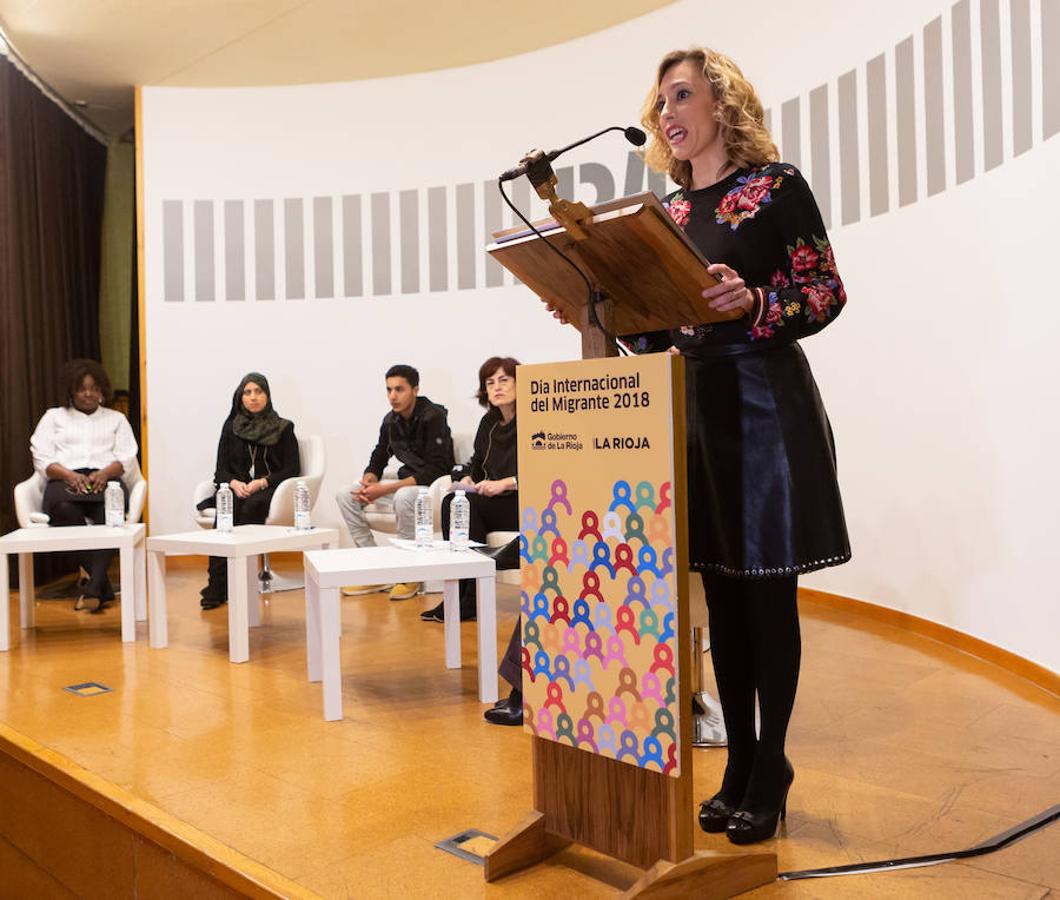 La Biblioteca de La Rioja acogió una jornada de sensibilización con motivo del Día Internacional del Migrante