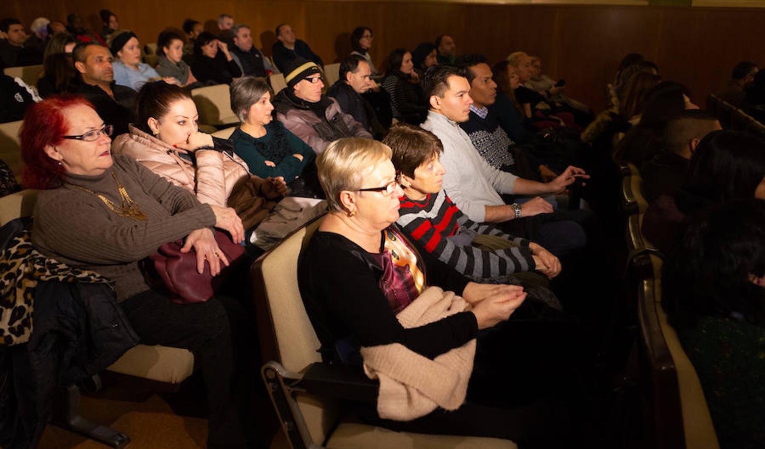 La Biblioteca de La Rioja acogió una jornada de sensibilización con motivo del Día Internacional del Migrante