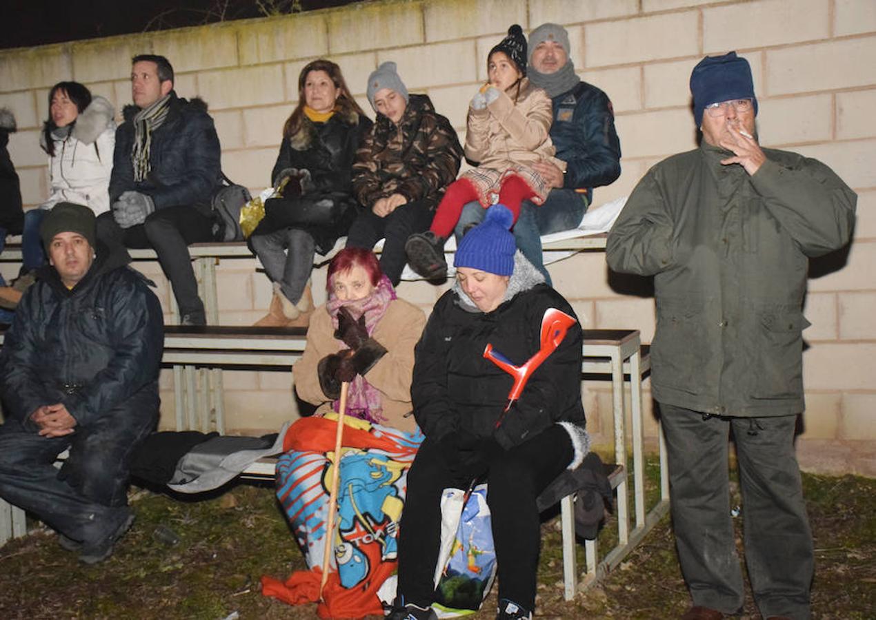 Más de 150 vecinos escenificaron en el Monte Viso el Nacimiento de Jesús, en una cita que cumple 48 años