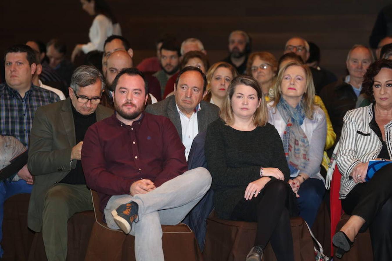 El presidente del PP presentó a José Ignacio Ceniceros y Cuca Gamarra como candidatos a presideir el Gobierno de La Rioja y la alcaldía de Logroño en el que puede catalogarse como primer acto de campaña de los populares para las elecciones del 2019