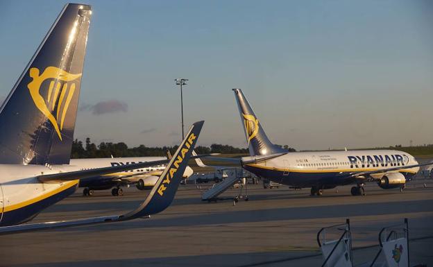 Los tripulantes de cabina de Ryanair vuelven a ir a la huelga en enero