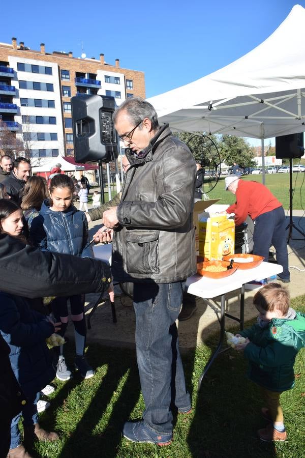 El barrio logroñés celebra una «nochevieja» con anticipación para los más pequeño