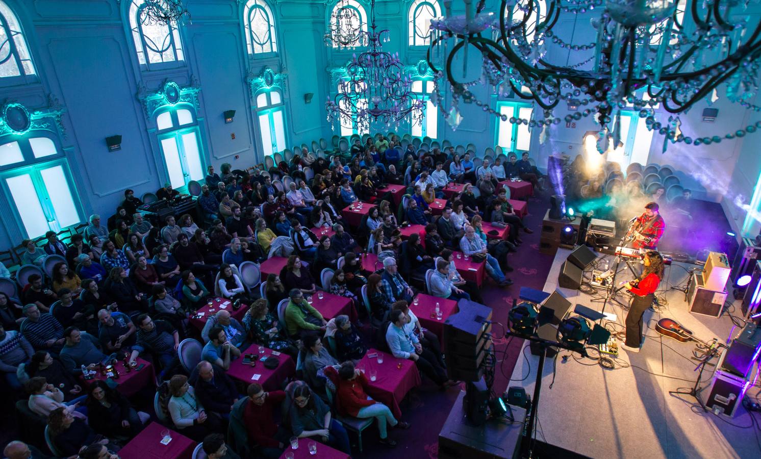 Ladilla Rusa, Bigott y Alondra Bentley protagonizaron una última y golfa velada del festival en una cuarta jornada que contó también con The Grooves y La Vil Canalla en un gran vermú y Marem Ladson en un interesante café cantante