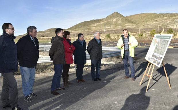 La variante de Ventas del Baño «facilita el acceso a la comarca de Cervera del Río Alhama»