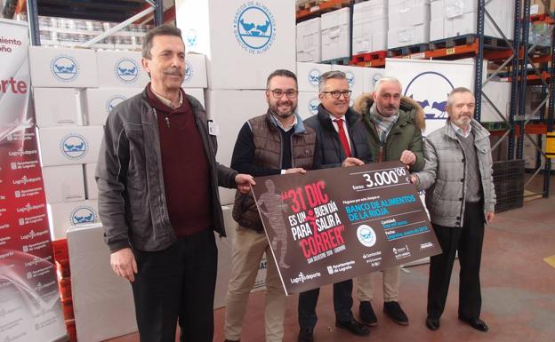 Logroño Deporte entrega 892 kilos de comida al Banco de Alimentos de La Rioja