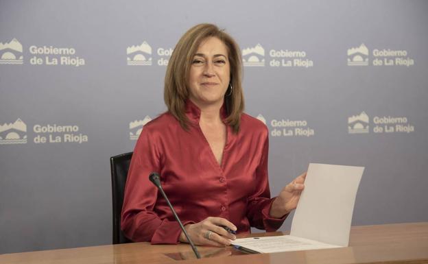 Begoña Martínez Arregui, en la rueda de prensa posterior al Consejo de Gobierno.