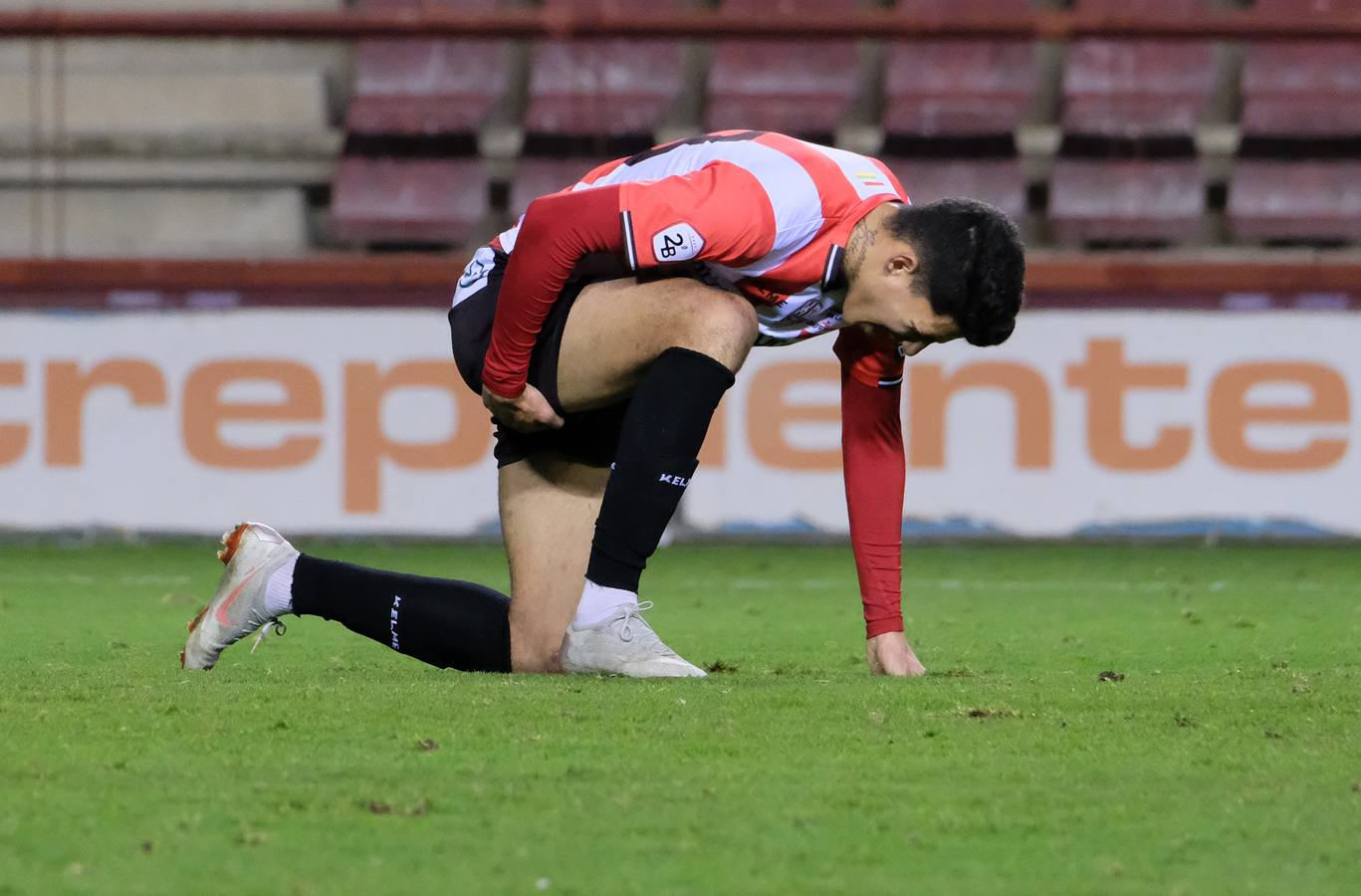 La UDL gana al Durango con un tempranero gol de Víctor López