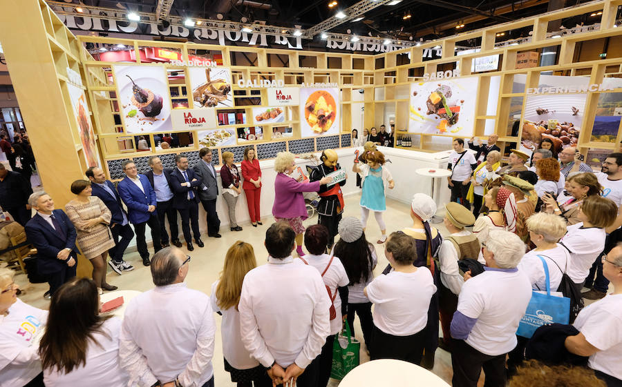 Viniegra de Arriba y Viniegra de Abajo tuvieron su protagonismo por sus distinciones de pueblos más bonitos y el Cooking Team realizó una demostración en este tercer día