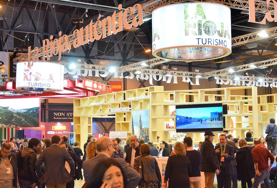 Viniegra de Arriba y Viniegra de Abajo tuvieron su protagonismo por sus distinciones de pueblos más bonitos y el Cooking Team realizó una demostración en este tercer día