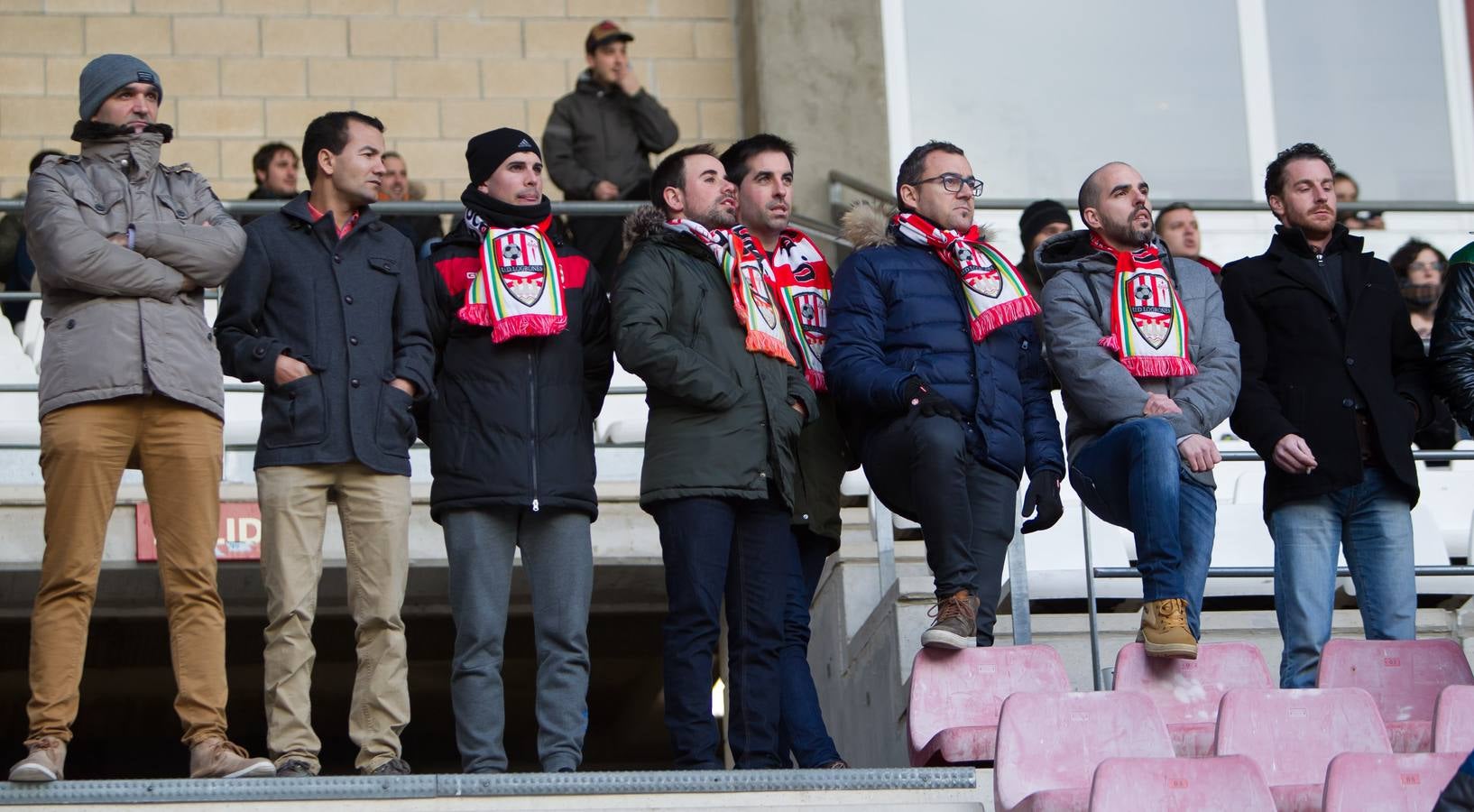 Imágenes del encuentro disputado en Las Gaunas entre el UD Logroñés y el Langreo.