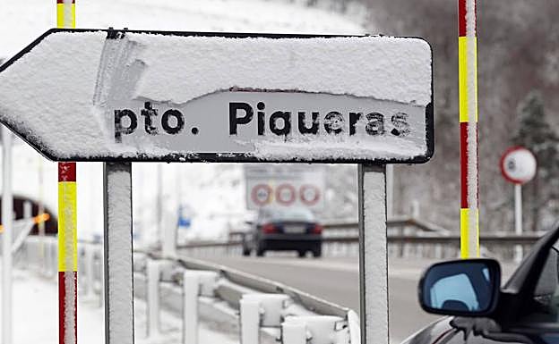 Una imagen de archivo de Piqueras nevado. 