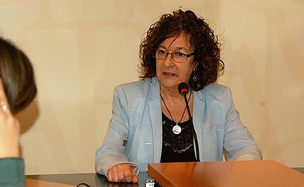 Ana Santos durante su comparecencia ante la prensa