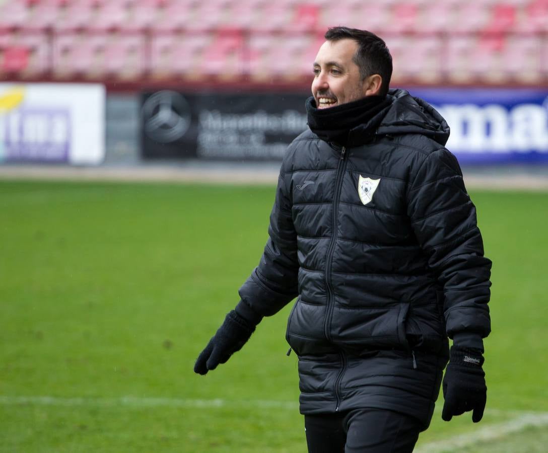 Fotos: El EDF Logroño vence al Espanyol en Las Gaunas