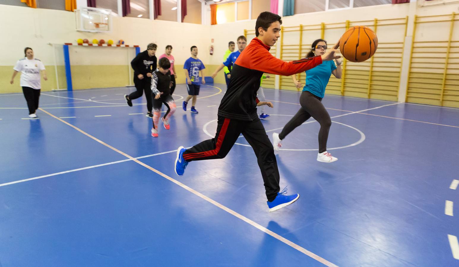El Basket Down Rioja cuenta con dos equipos en los que se mezclan jugadores con y sin discapacidad