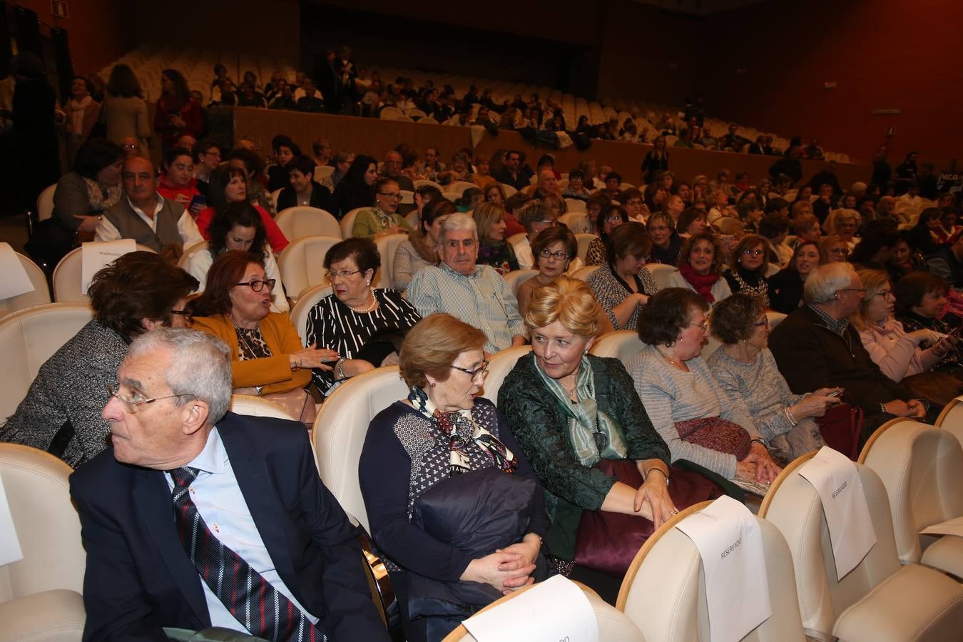 La conmemoración de los 25 años de López al frente de la asociación se convirtió en un canto al optimismo en la lucha contra la enfermedad