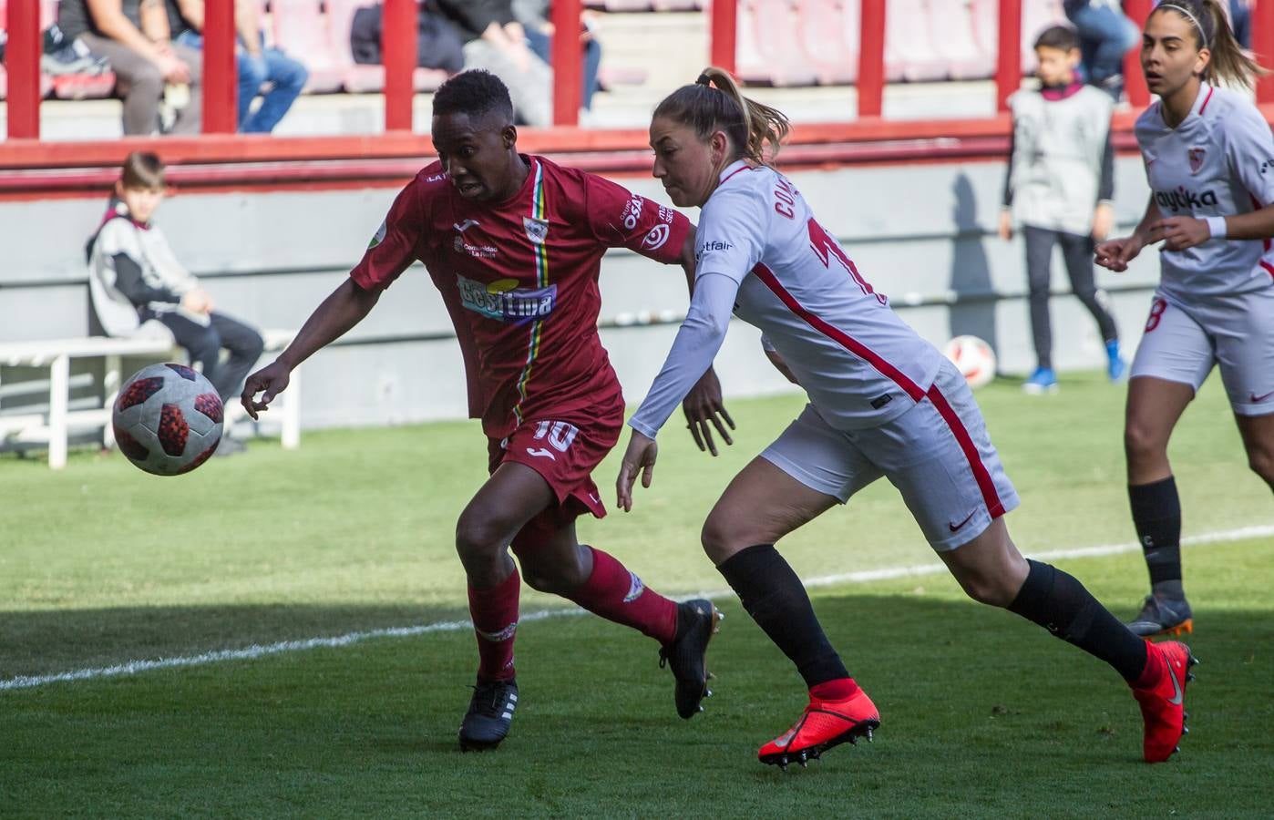 Fotos: El EDF cae ante el Sevilla