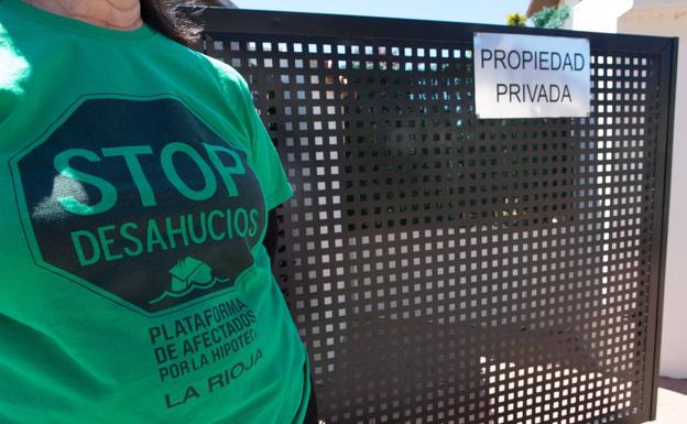 Cuevas destaca que se han evitado 876 desahucios en La Rioja desde el año 2013