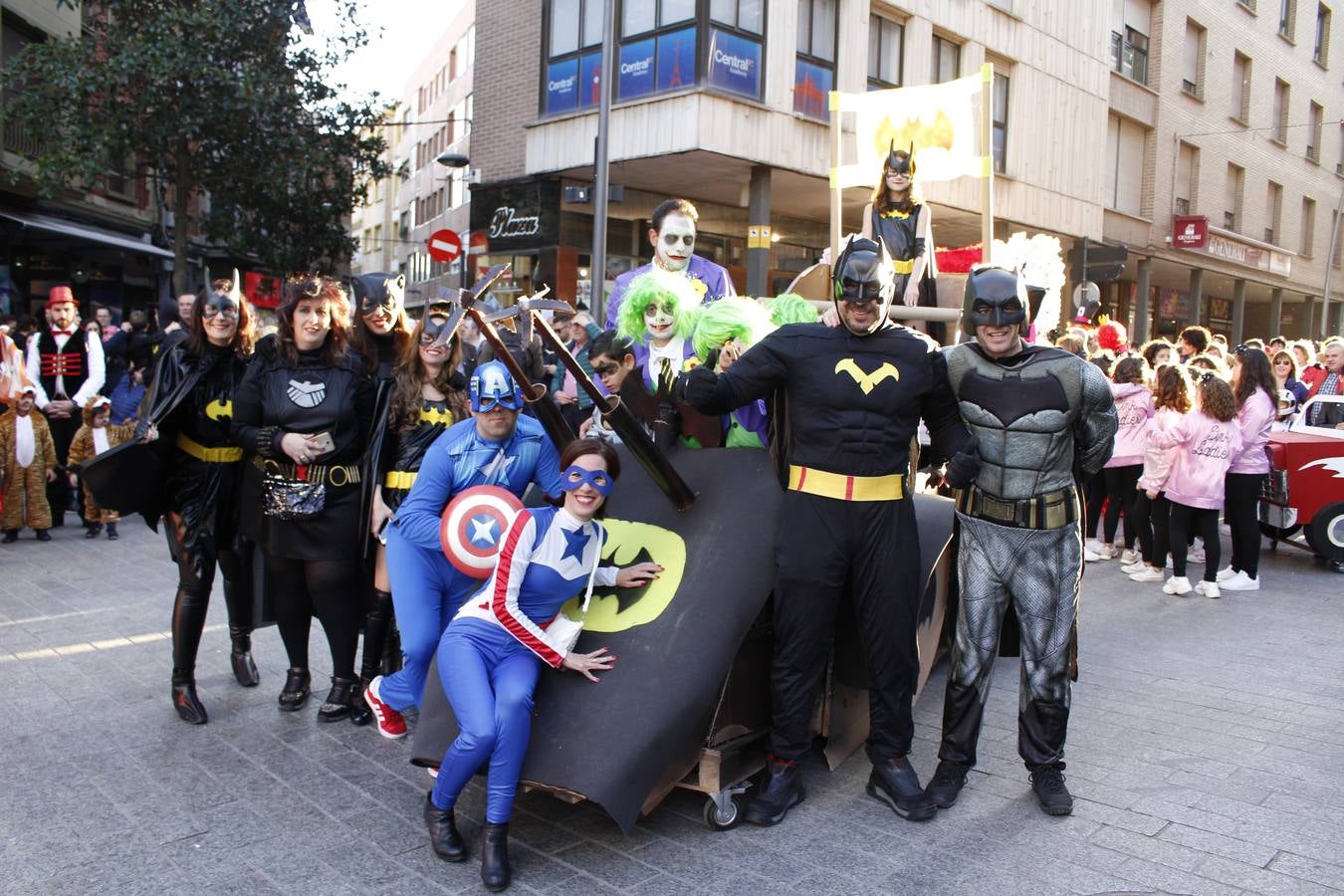 Los arnedanos se lanzaron a la calle para disfrutar del Carnaval