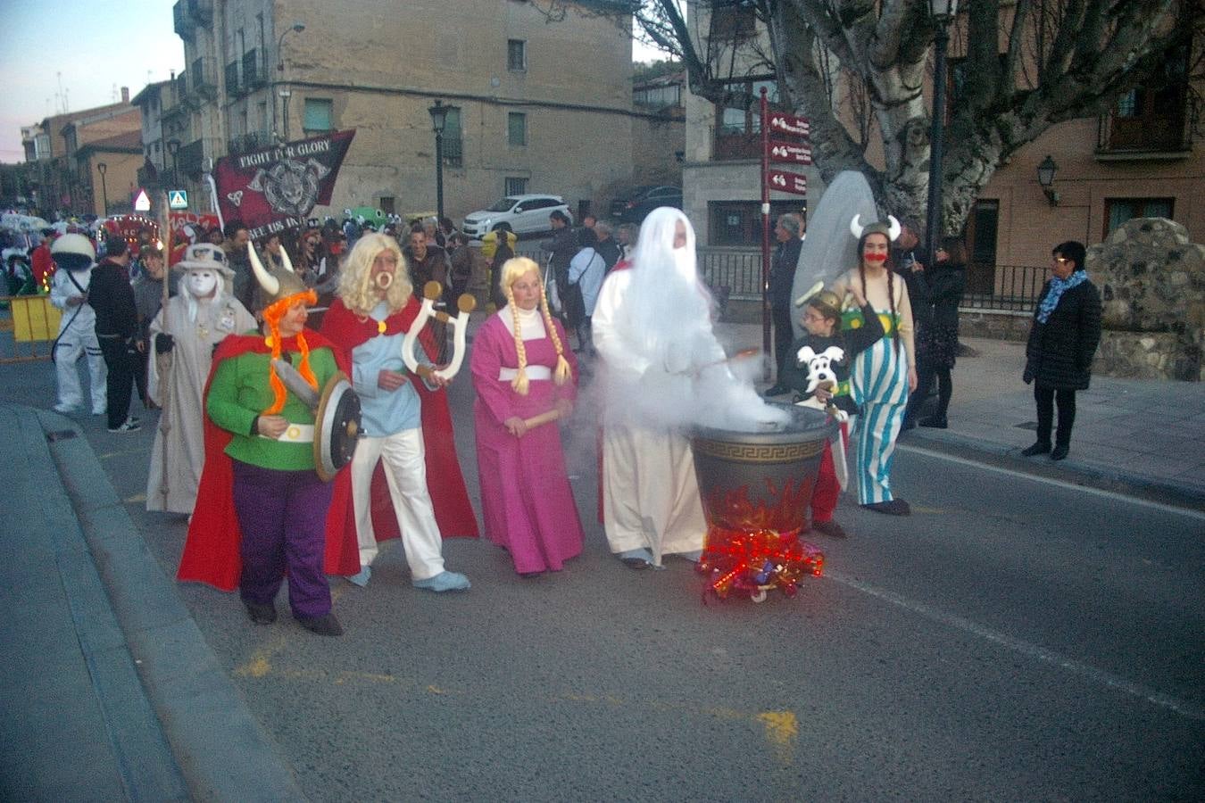 Mucho público en Cenicero para disfrutar del Carnaval