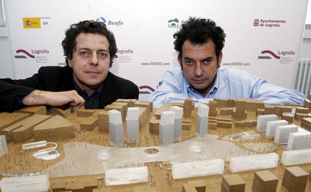 Ábalos y Herreros, con el proyecto ganador del soterramiento en 2004. 