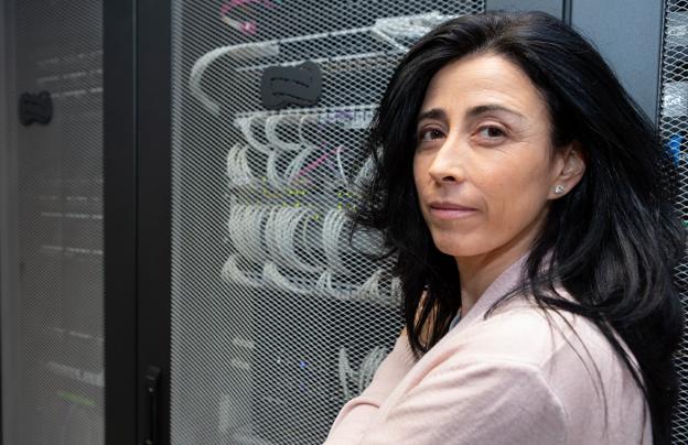 «La tecnología es todavía un mundo dominado por los hombres»