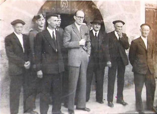 La Retina: corporación municipal de Igea en 1942