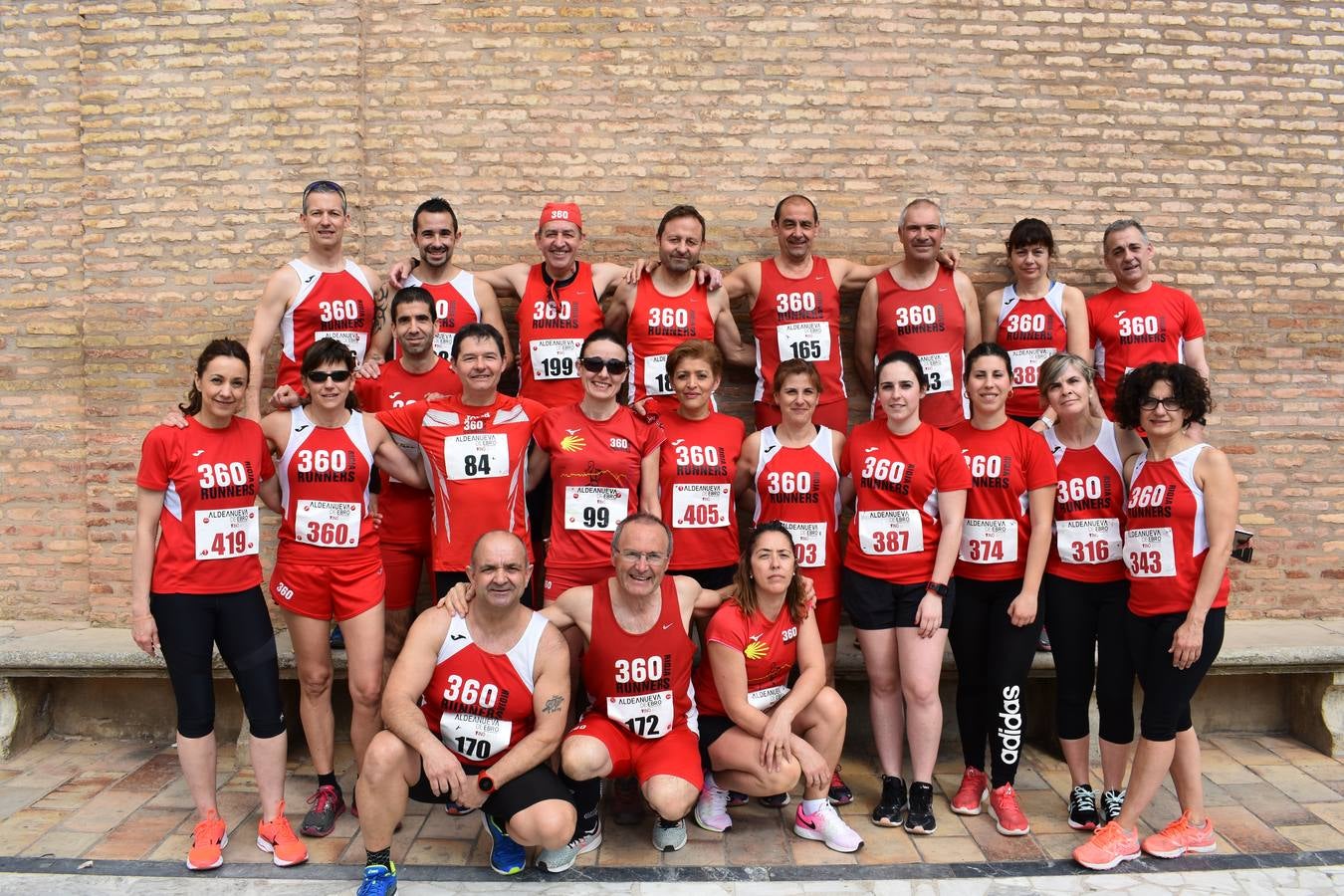 Fotos: XIV carrera popular Enoturismo de Aldeanueva de Ebro (adultos)