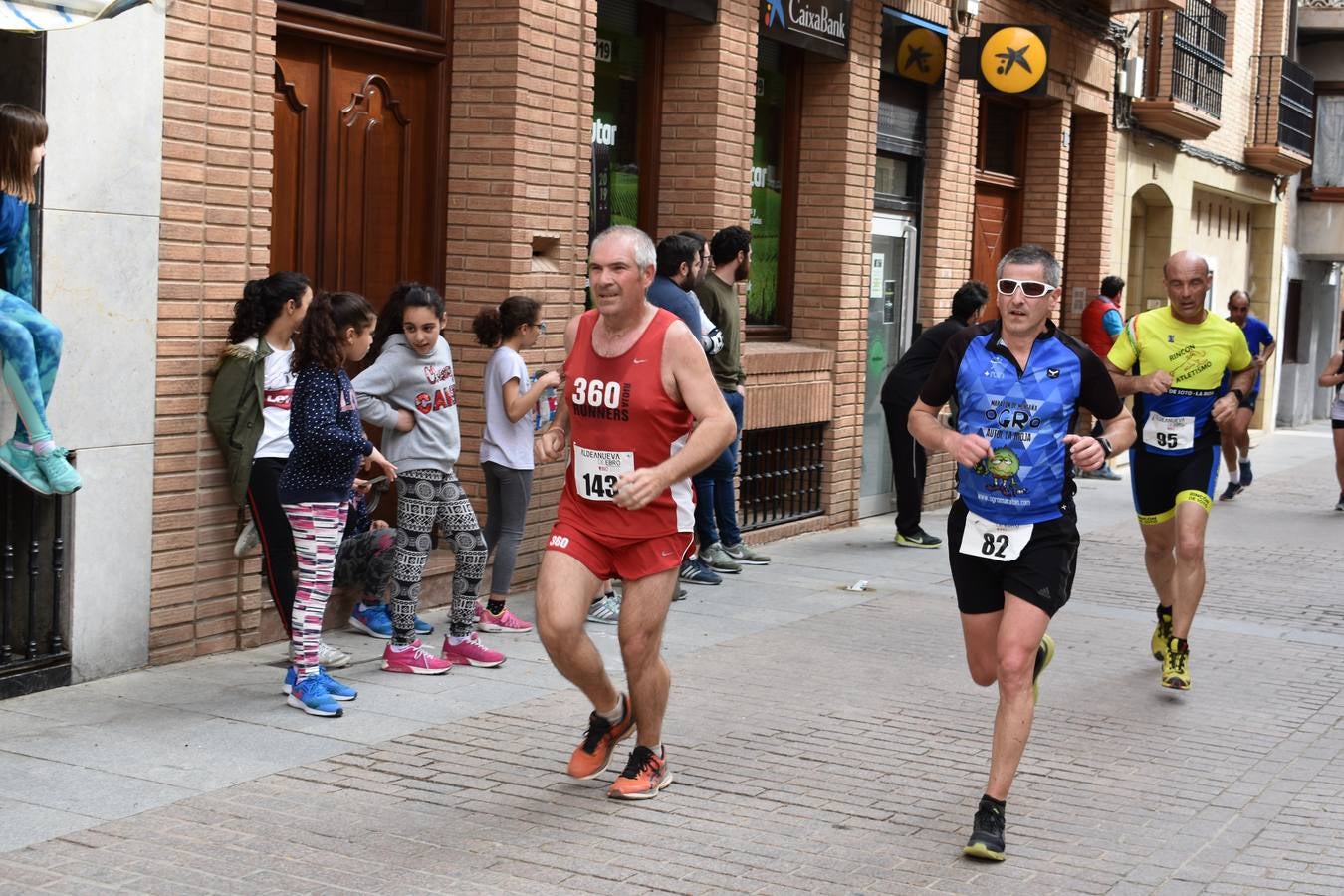 Fotos: XIV carrera popular Enoturismo de Aldeanueva de Ebro (adultos)