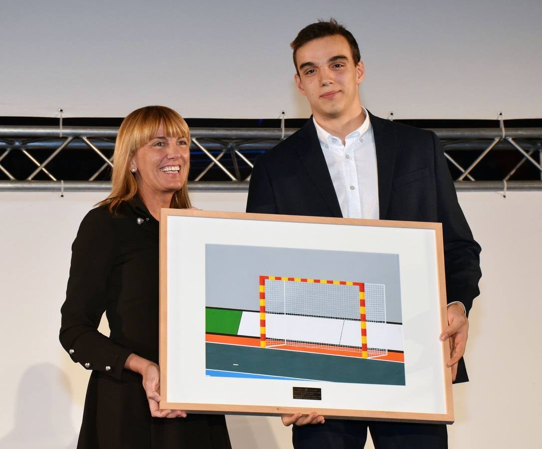 Emoción en la entrega de premios a los mejores deportiistas riojanos.