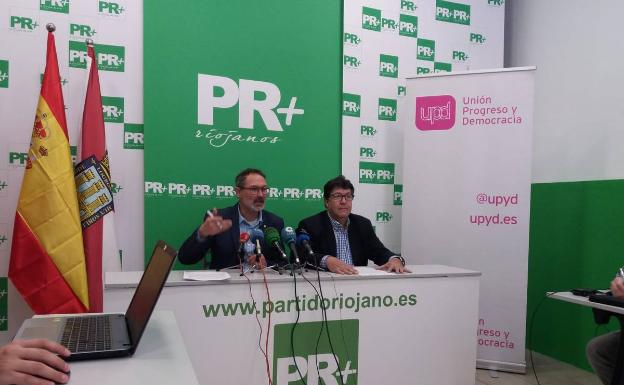 Antoñanzas y Sáez de Guinoa esta mañana en rueda de prensa 