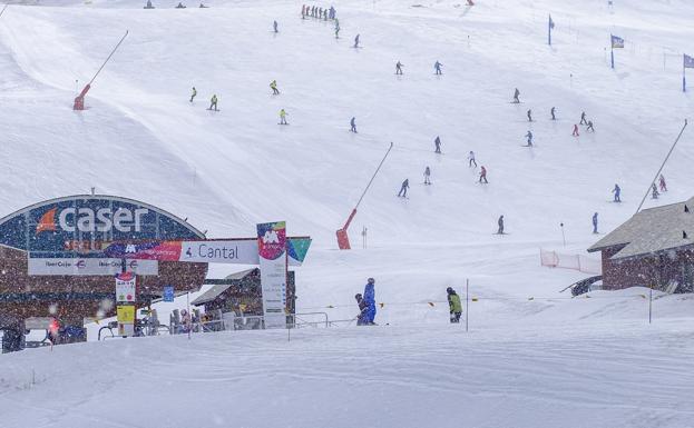 Las leves nevadas han sido protagonistas esta semana en las pistas de Formigal-Panticosa