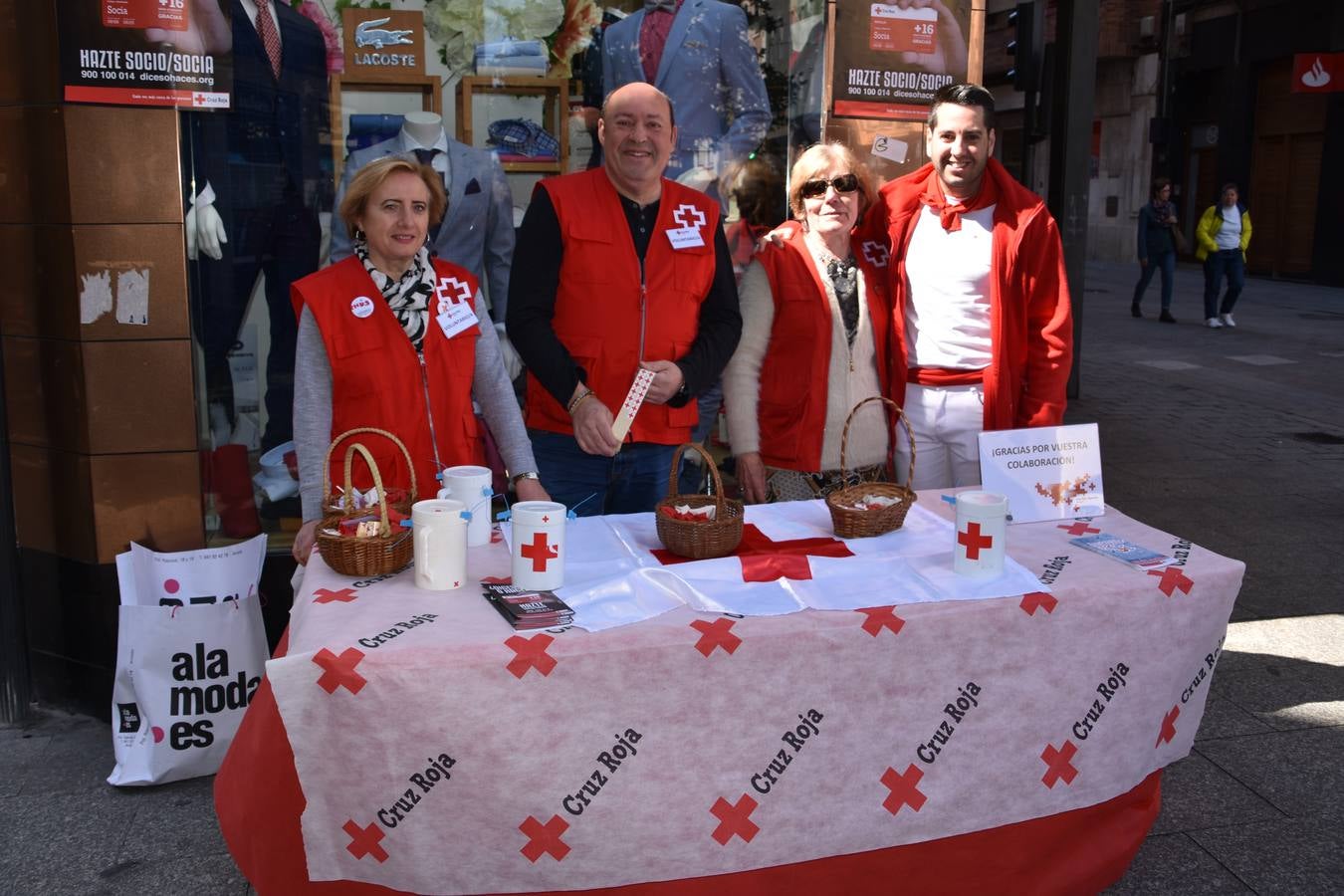 Imágenes de los actos celebrados el sábado por la mañana