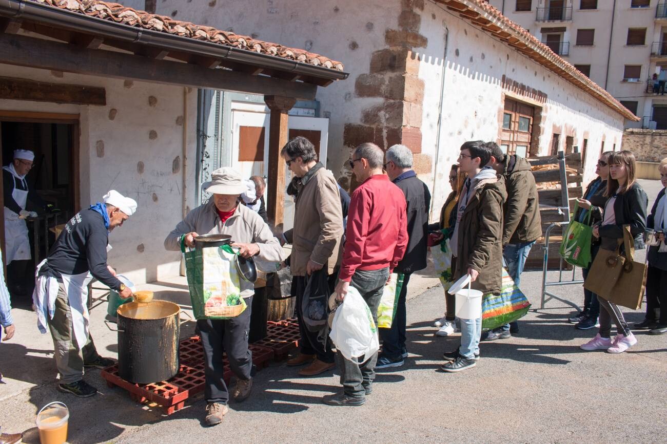 Han sido repartidas por parte de la cofradía de San Benito y Valvanera