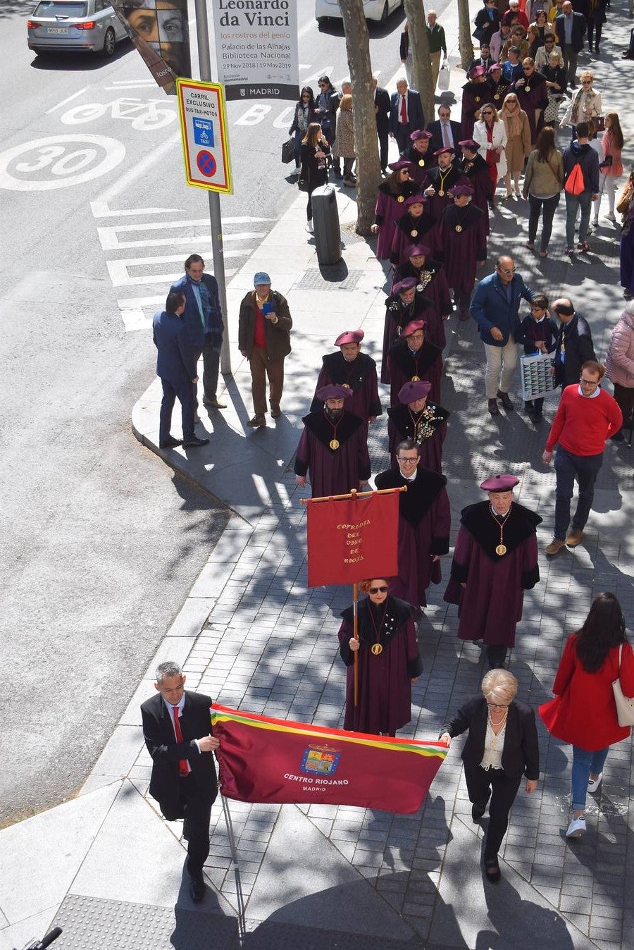 La Cofradía del Vino de Rioja ha investido como Cofrade de Honor al Centro Riojano de Madrid