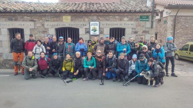 Participantes en la marcha del club calceatense Sampol.