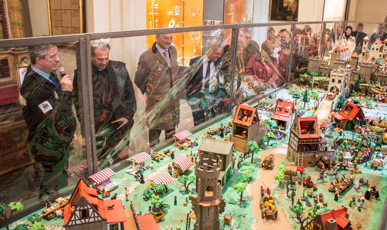 La exposición cuenta con unos 2.000 'clicks' de Playmobil