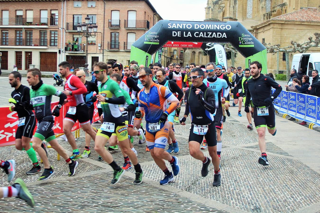 Más de 200 deportistas participaron en el duatlón de Santo Domingo