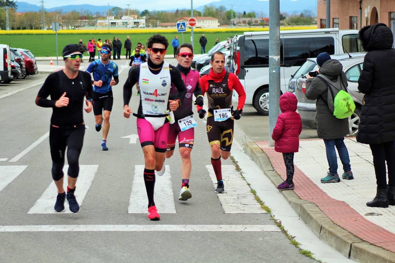 Más de 200 deportistas participaron en el duatlón de Santo Domingo